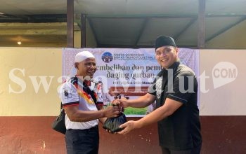 Polres Halmahera Utara Bagikan Daging Kurban ke Masyarakat