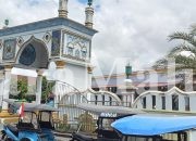 Imam dan Ustadz “Doakan” Haji Robert Diberi Kelimpahan Rezeki