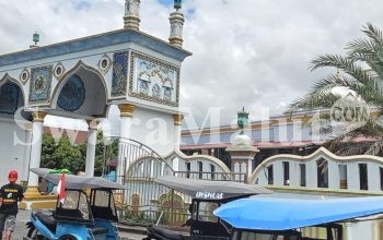 Imam dan Ustadz “Doakan” Haji Robert Diberi Kelimpahan Rezeki