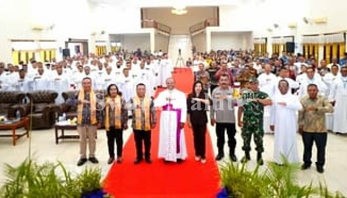 Bupati Halmahera Utara Buka Kegiatan Retret Menjelang Tahbisan Imam Keuskupan Amboina