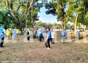 Demokrat Halut Sambut HUT ke-25 dengan Aksi Bersih Lingkungan di Alun-alun Kantor Bupati