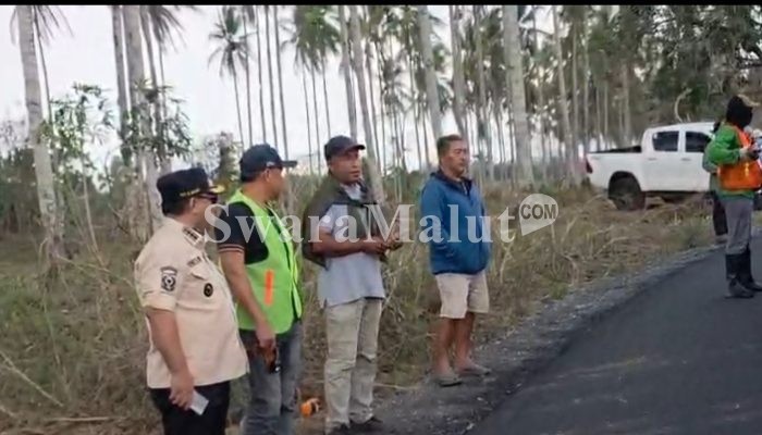 Bupati PHB Tinjau Pembangunan Jalan Birinoa